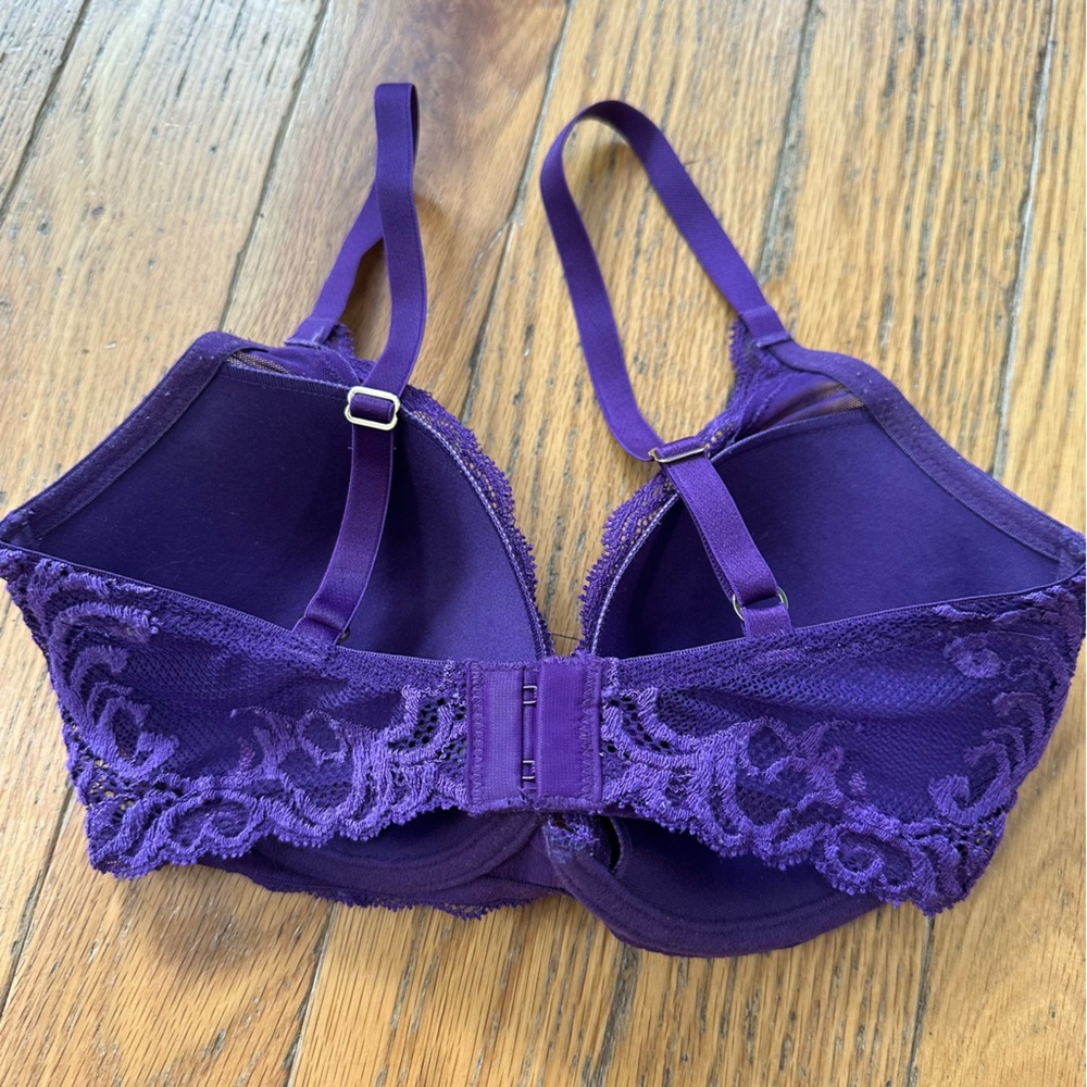 Natori Feathers Plunge Bra in Allium Size 32DD - Picture 10 of 10